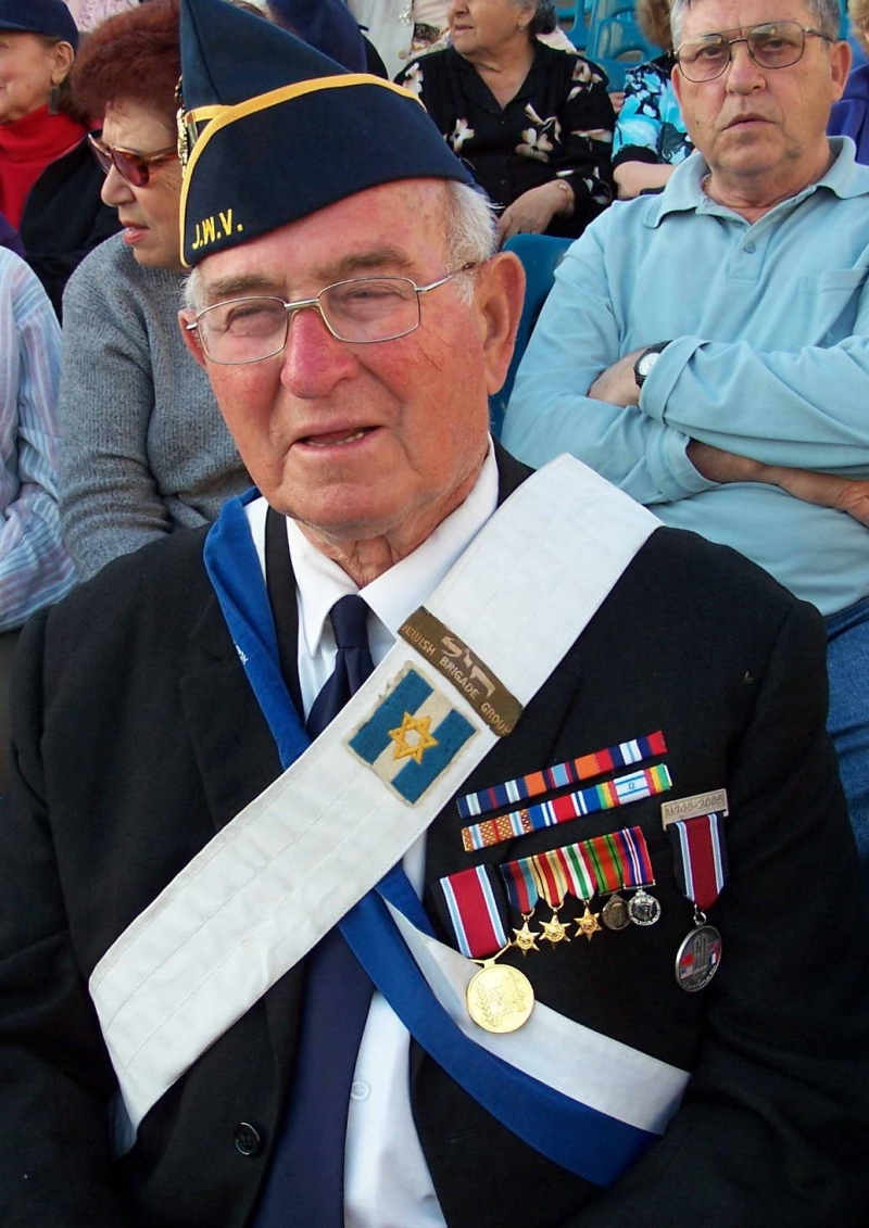 Jewsh Brigade Veteran with medals and ribbons
