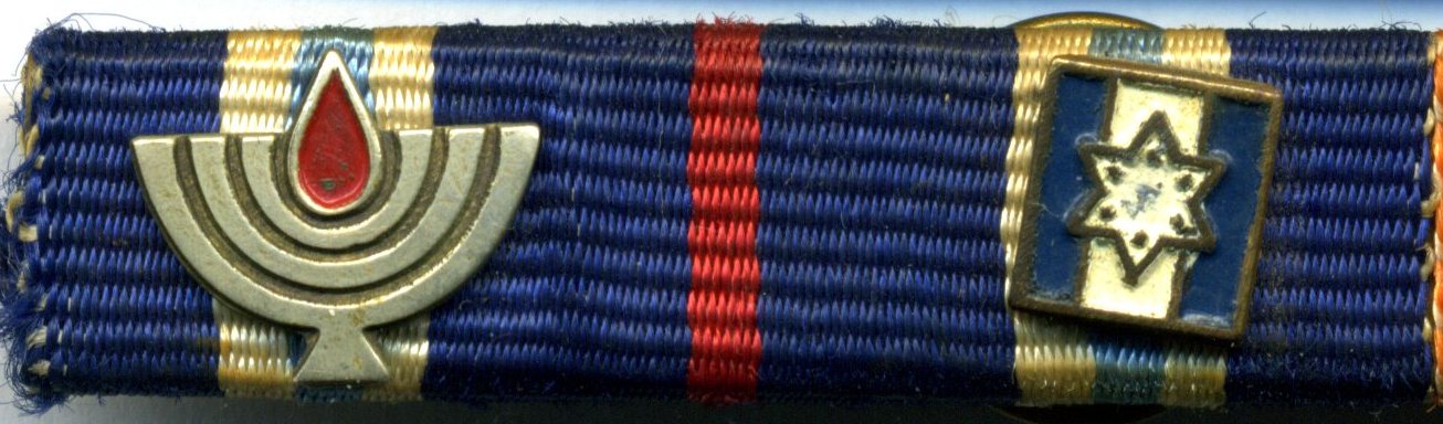2 different clasps